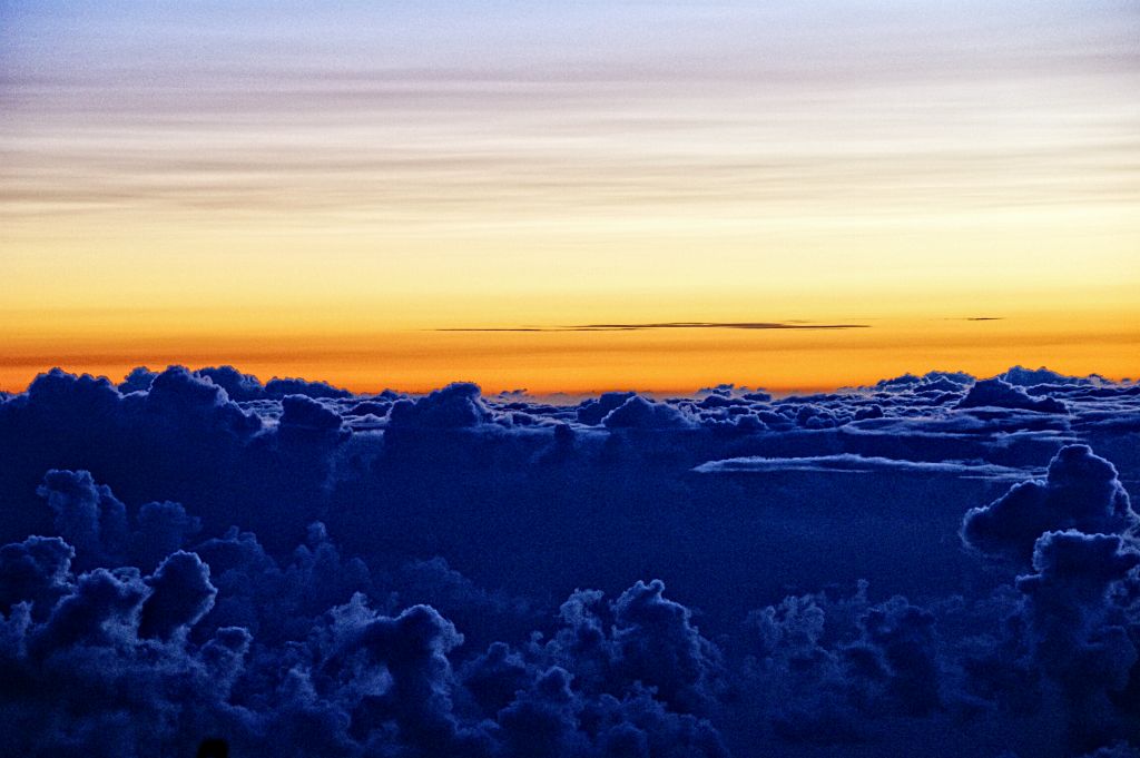 Sunrise at the top of Haleakala crater